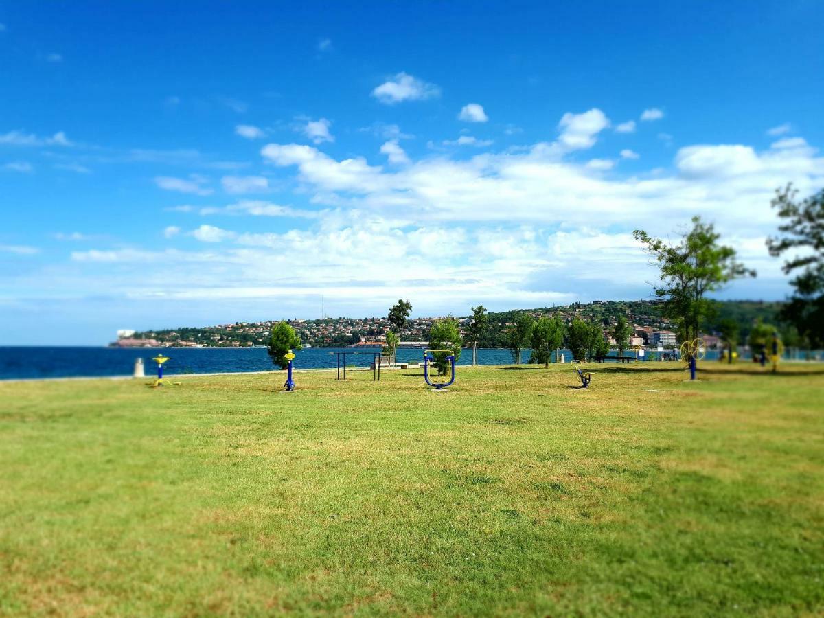 Apartma Dessa Portoroz Luaran gambar